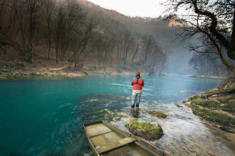 una_fishing_bosnia_riverside_lodge_7